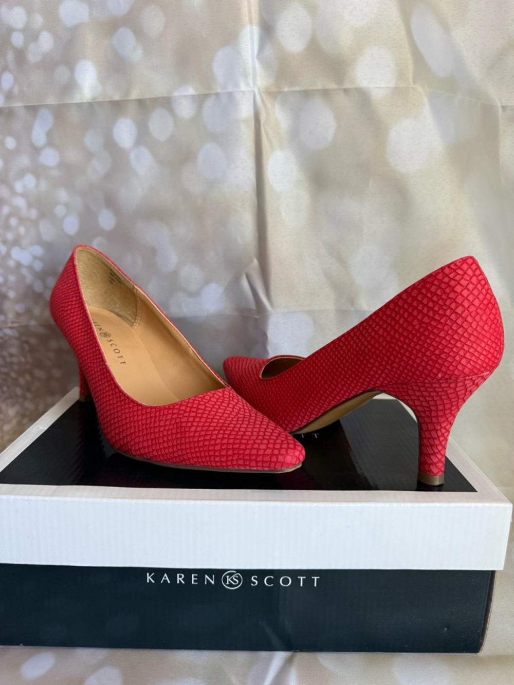 Karen Scott Salmon color Textured Pointed-Toe Mid Heel Pumps